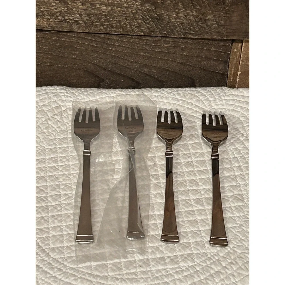 Mikasa‎ HARMONY FROST Set of 4 Salad Forks 7 1/2